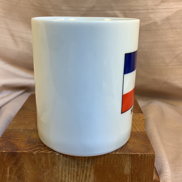 Vintage Yugoslavia cup in EUC - Picture 5 of 8
